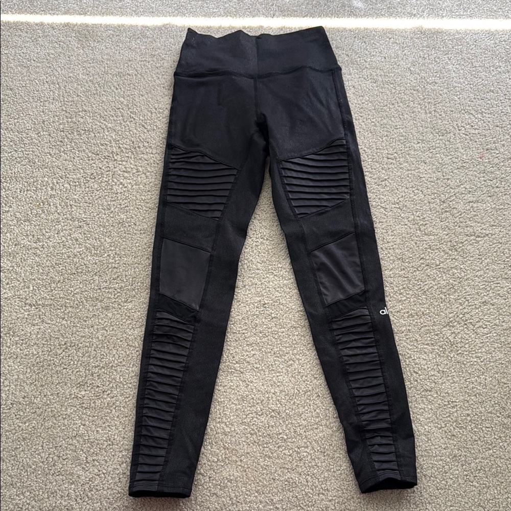 ALO Yoga Black MOTO Leggings